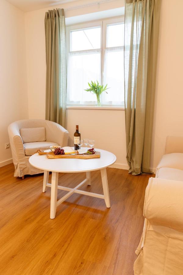 Apartmany Tachov - First Floor Esterno foto